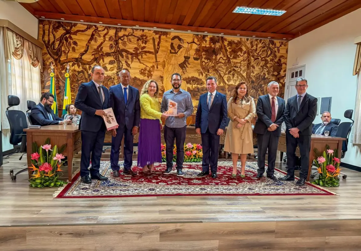 Prefeitura de Brasiléia é homenageada pela parceria com o Projeto Cidadão