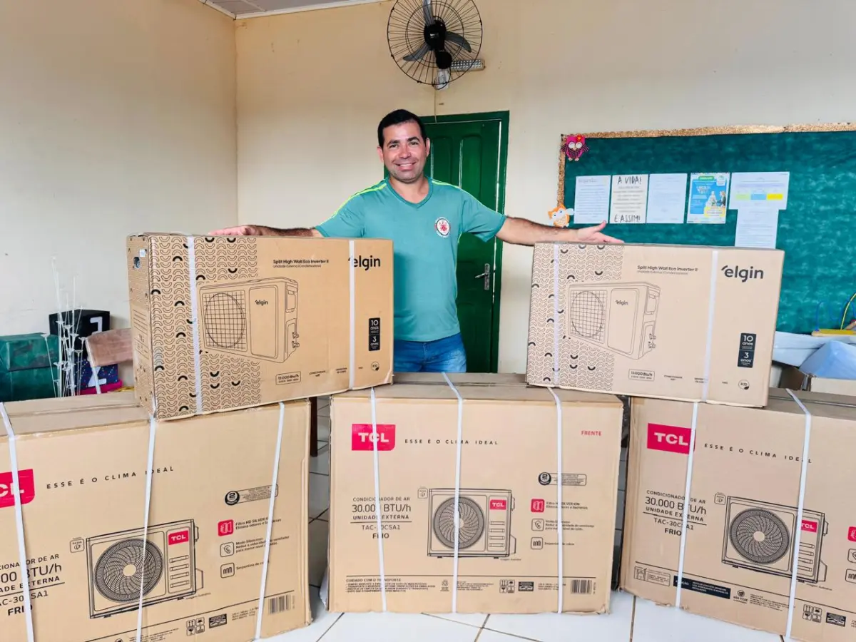 Prefeitura de Brasiléia climatiza escola rural para mais de 150 alunos