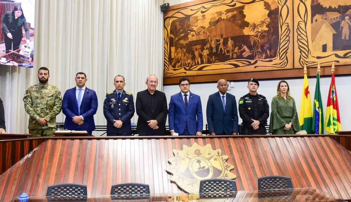Em sessão presidida por Eduardo Ribeiro, Assembleia celebra os 30 anos do Bope no Acre