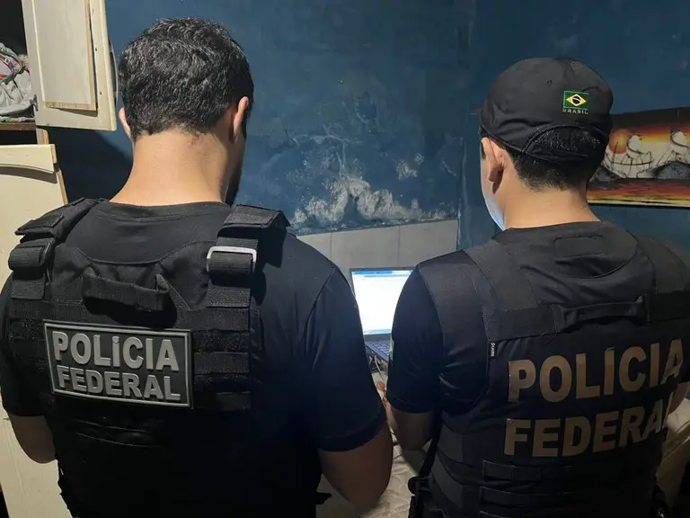 PF cumpre mandados em operação contra abuso sexual de crianças no AC