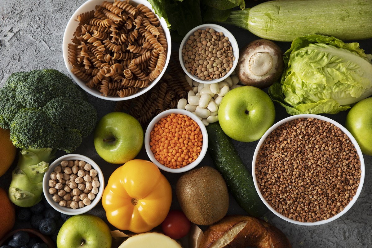 Guia completo de vitaminas e alimentos para blindar sua imunidade