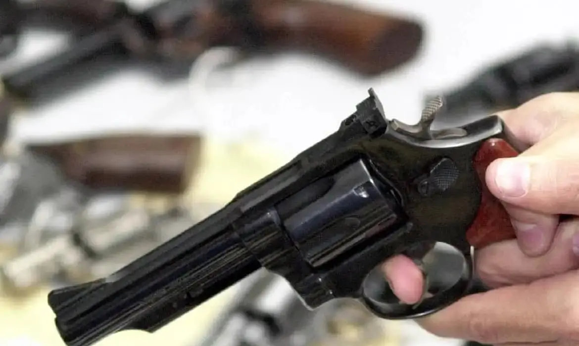 Acre está entre os estados com pior transparência sobre dados de armas, aponta estudo
