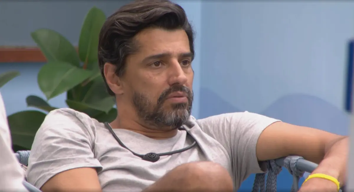 Cowboy engasga no BBB e brothers se desesperam