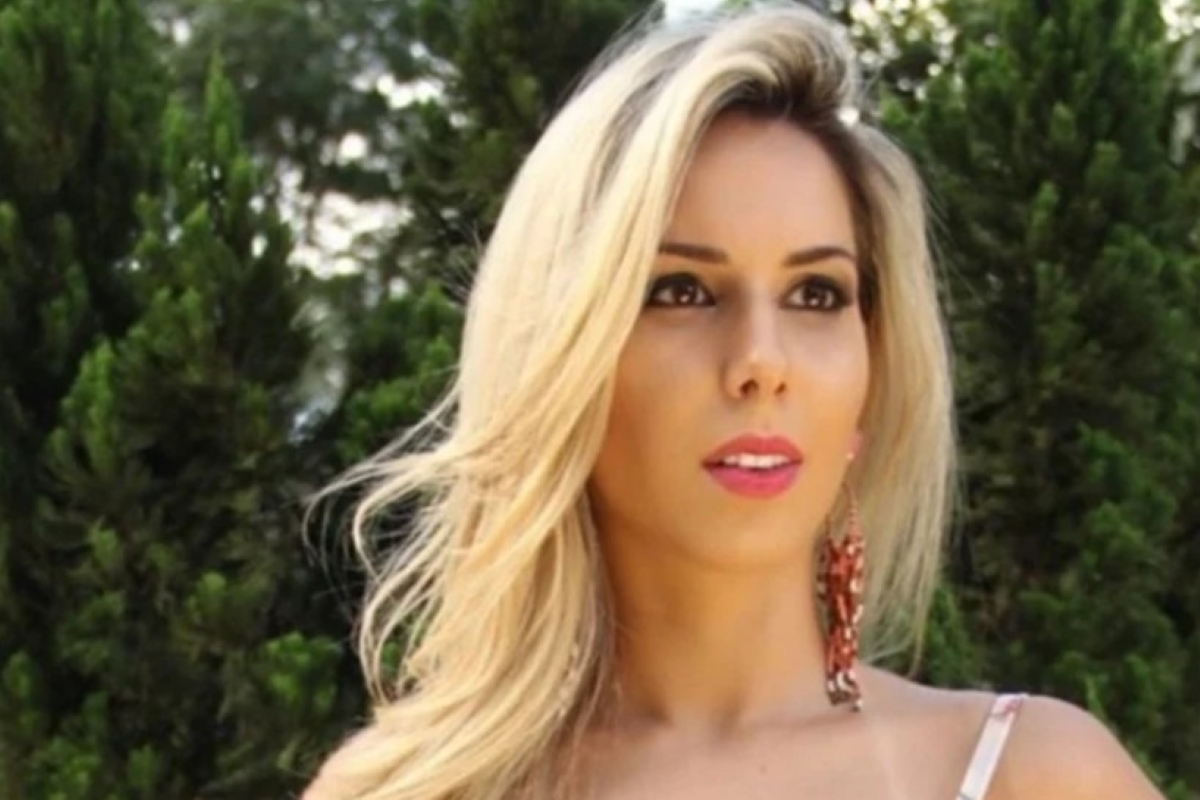 "Barbie do crime" é presa por suspeita de aplicar golpes na internet