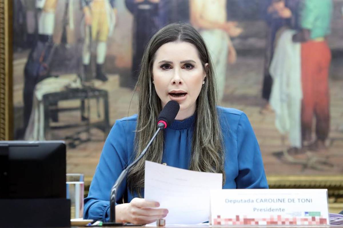 PL encerra nesta quarta novela sobre candidaturas ao Senado em SC