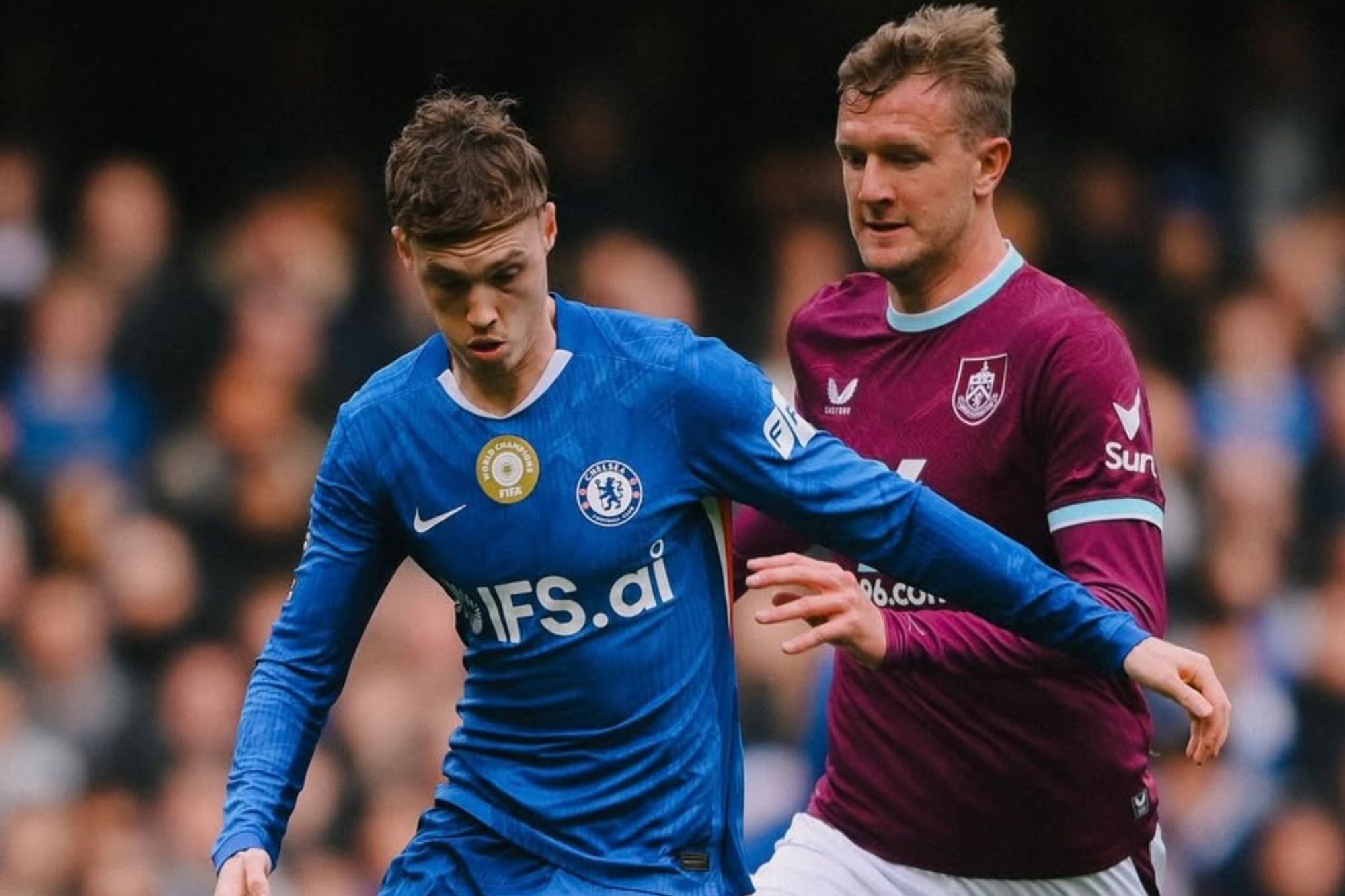 Com um a menos, Chelsea empata com Bunrley pela Premier League