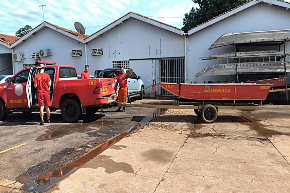 Corpo de indígena é achado no Rio Vermelho após embarcação naufragar