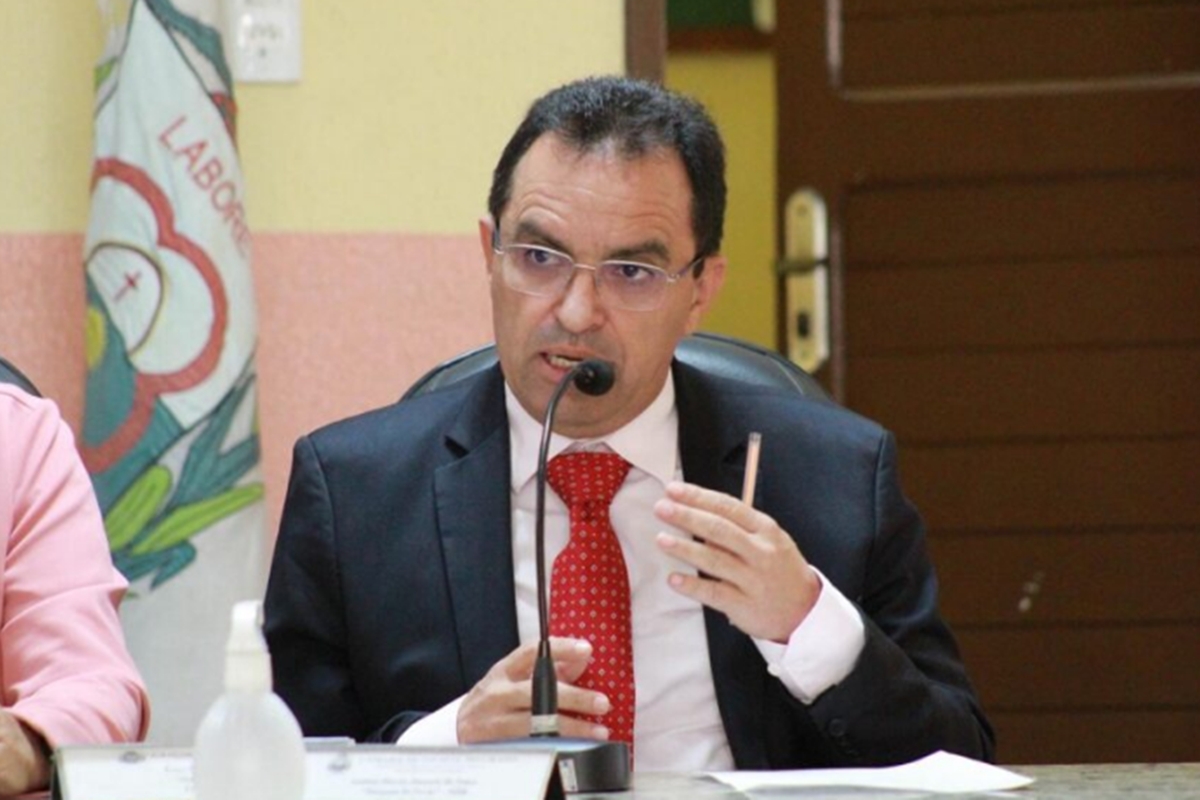 Deputado acusado de importunação sexual deixa o PT; veja carta
