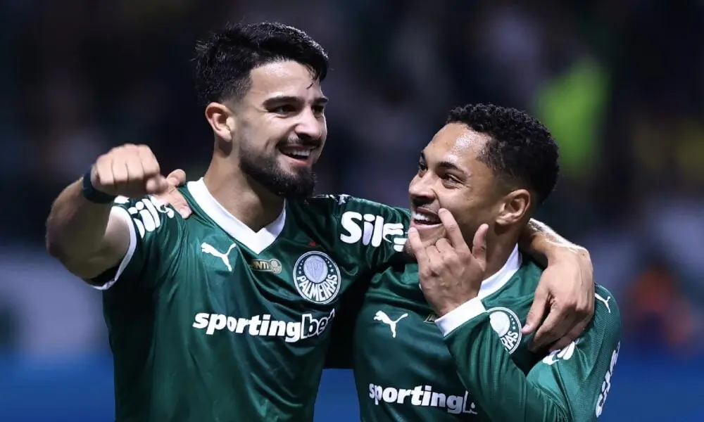 Palmeiras goleia com dois de Vitor Roque e avança à semi do Paulistão