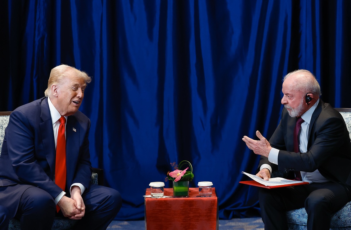 Lula cita Irã ao falar que pretende discutir com Trump ameaças dos EUA
