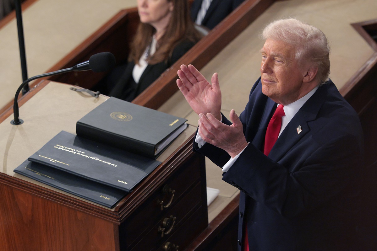 Trump quer impedir imigrantes ilegais de tirarem carteira de motorista