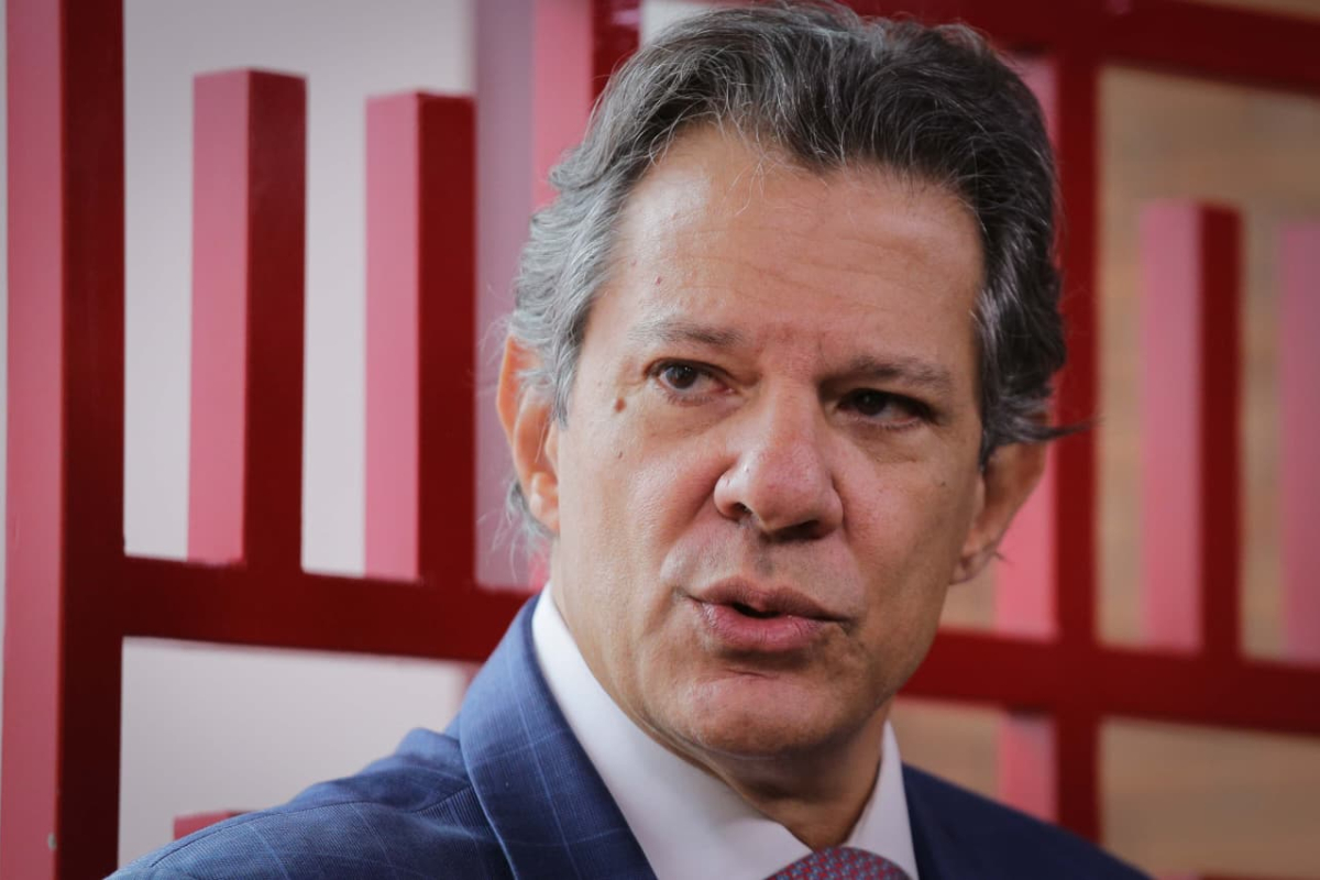 Haddad se manifesta sobre imposto a produtos eletrônicos importados