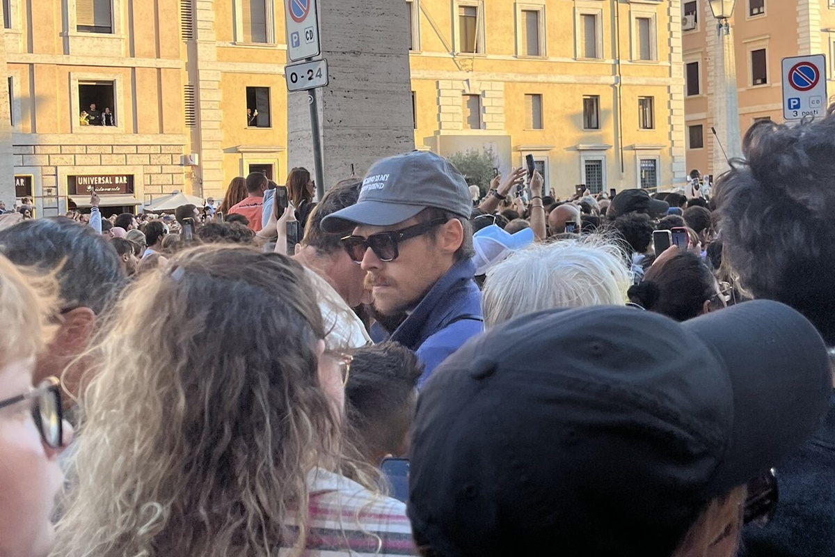 Psicóloga avalia saúde mental de Harry Styles após pausa na carreira