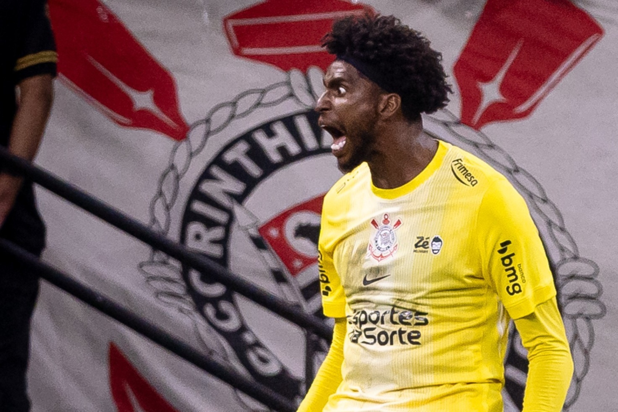 Hugo Souza atinge marca histórica no Corinthians. Saiba qual