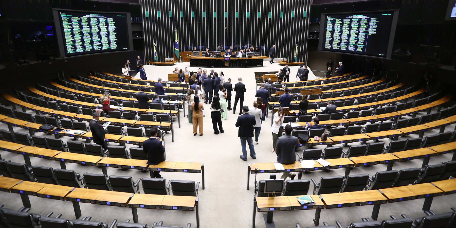 Câmara aprova estímulo a data centers com impacto de R$ 7 bilhões