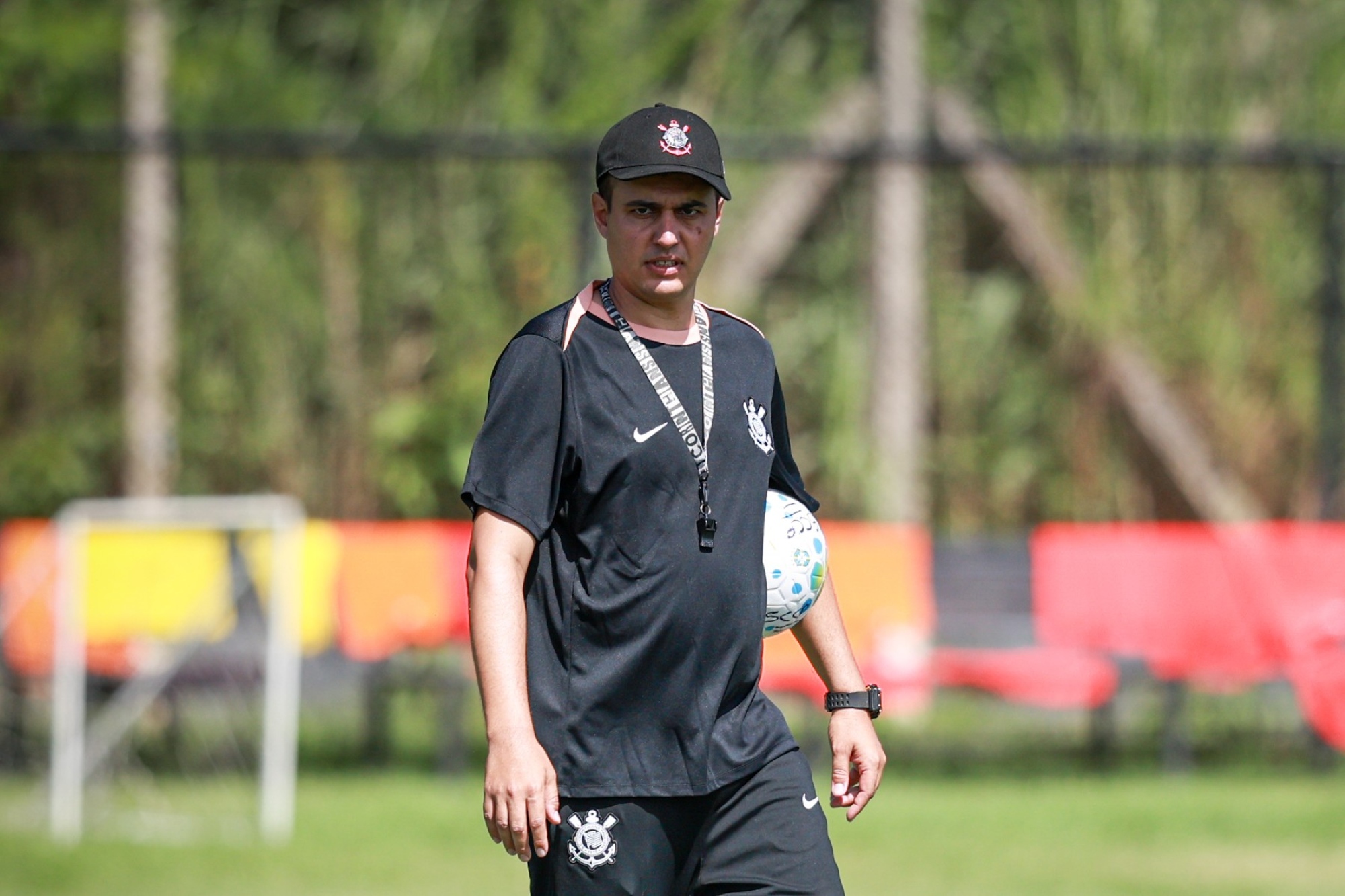 Brasileirão Feminino: Corinthians anuncia demissão de Lucas Piccinato