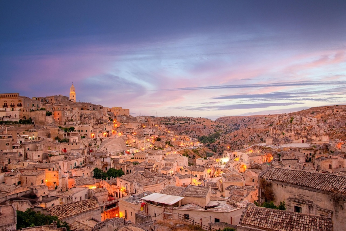 Conheça Matera, destino eleito uma das 7 Maravilhas do Mundo em 2026