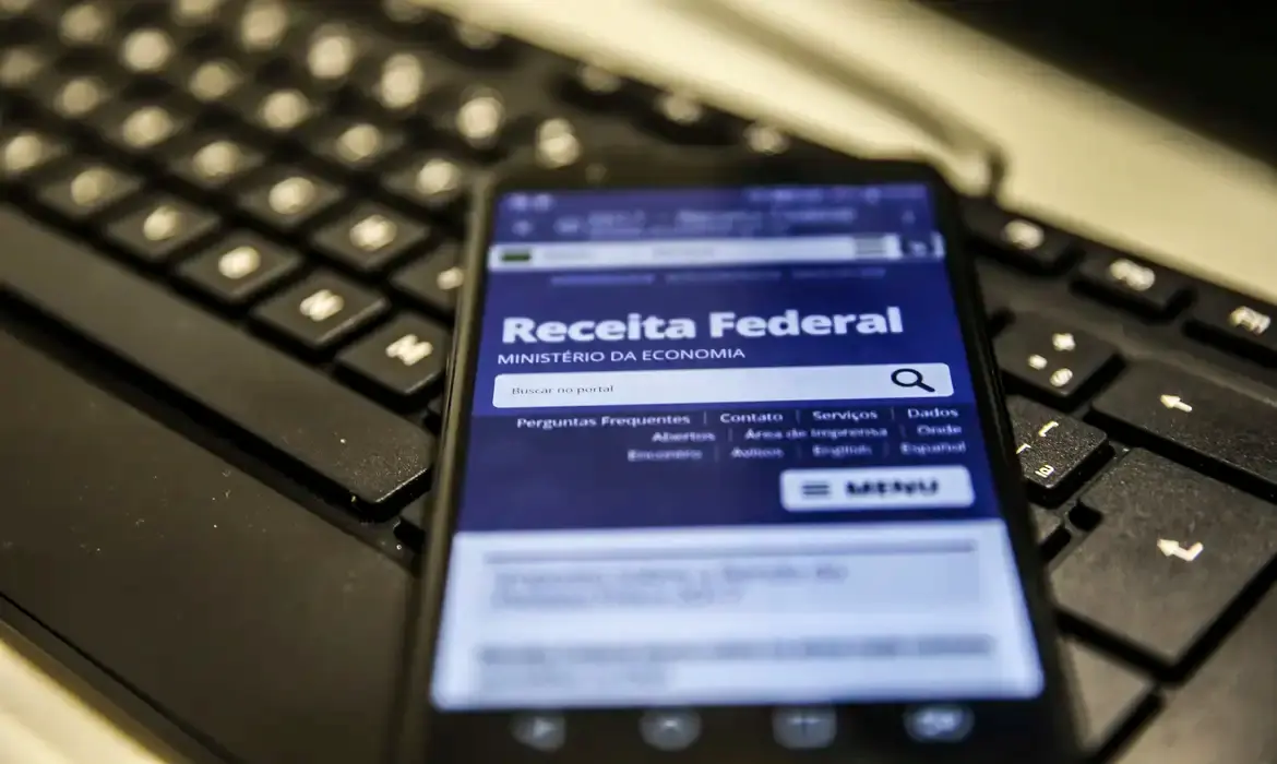 Comprovantes para Imposto de Renda devem ser enviados até esta sexta