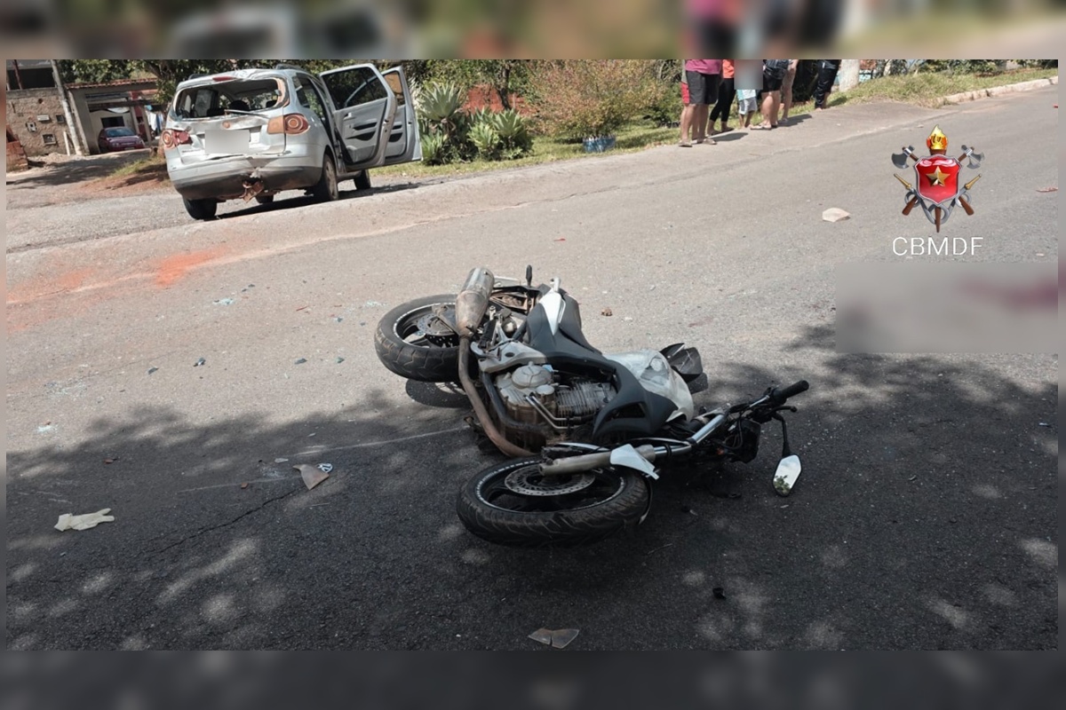 Colisão entre carro e moto deixa motociclista gravemente ferido no DF
