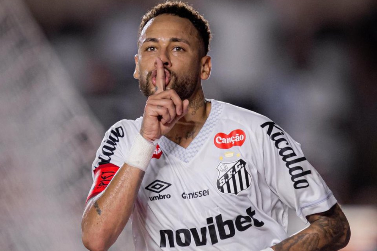Neymar Jr. marca pela primeira vez após cirurgia. Veja o gol