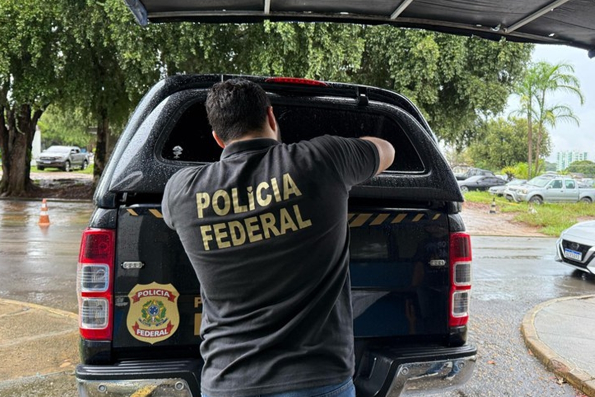 Rastro cirúrgico: PF prende ex-secretário de Saúde por desvios no SUS