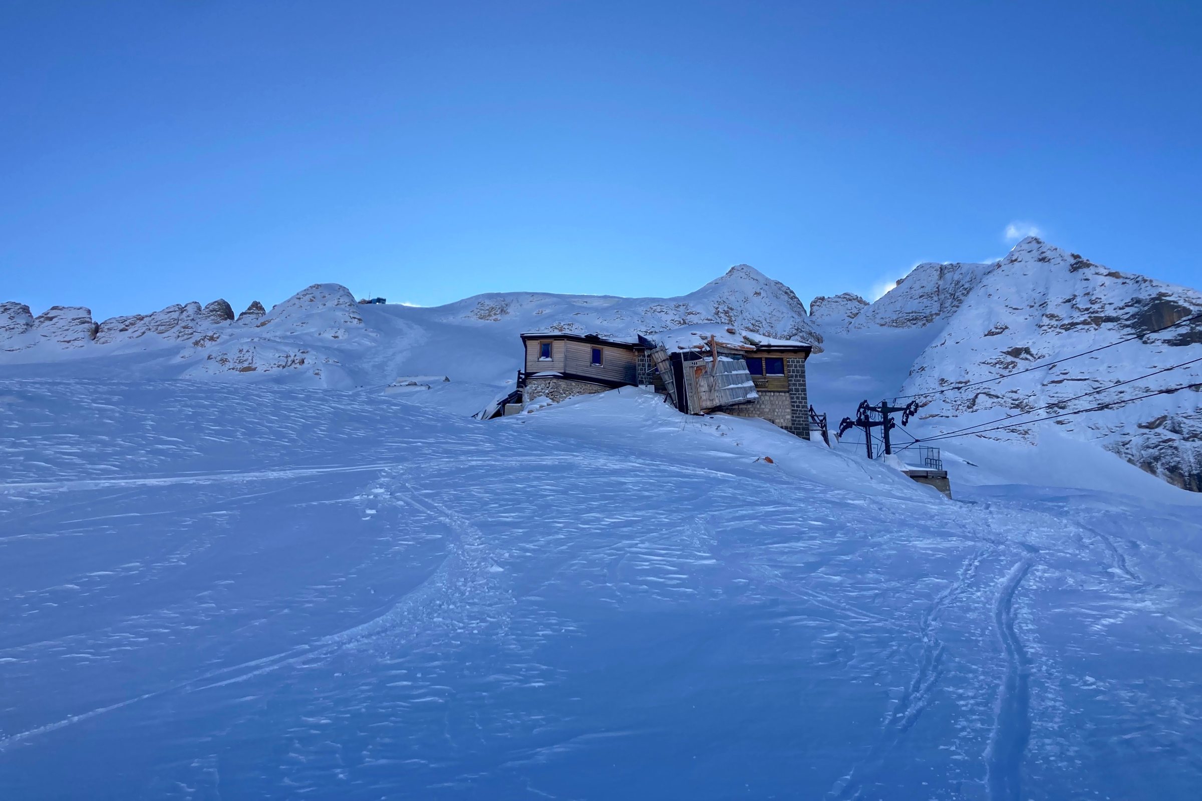Avalanches matam três pessoas em região das Olimpíadas de Inverno