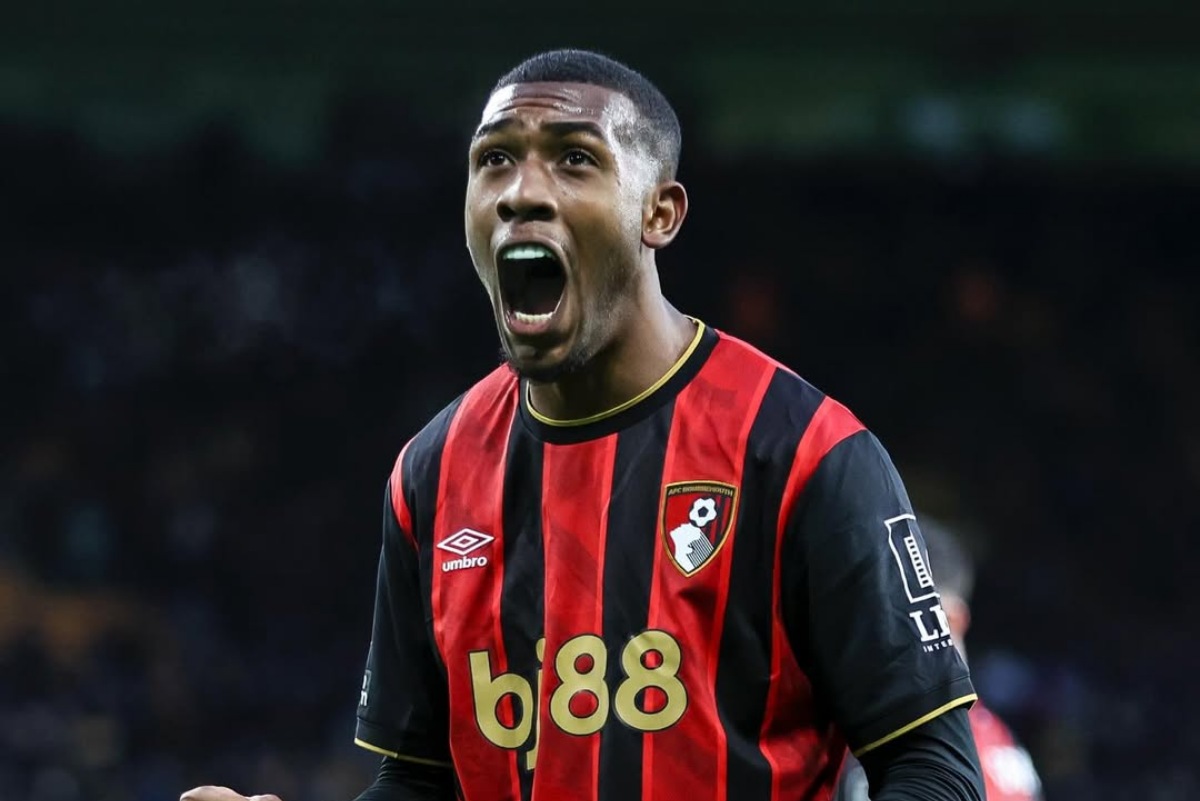 Rayan titular! Bournemouth escala joia brasileira contra Aston Villa