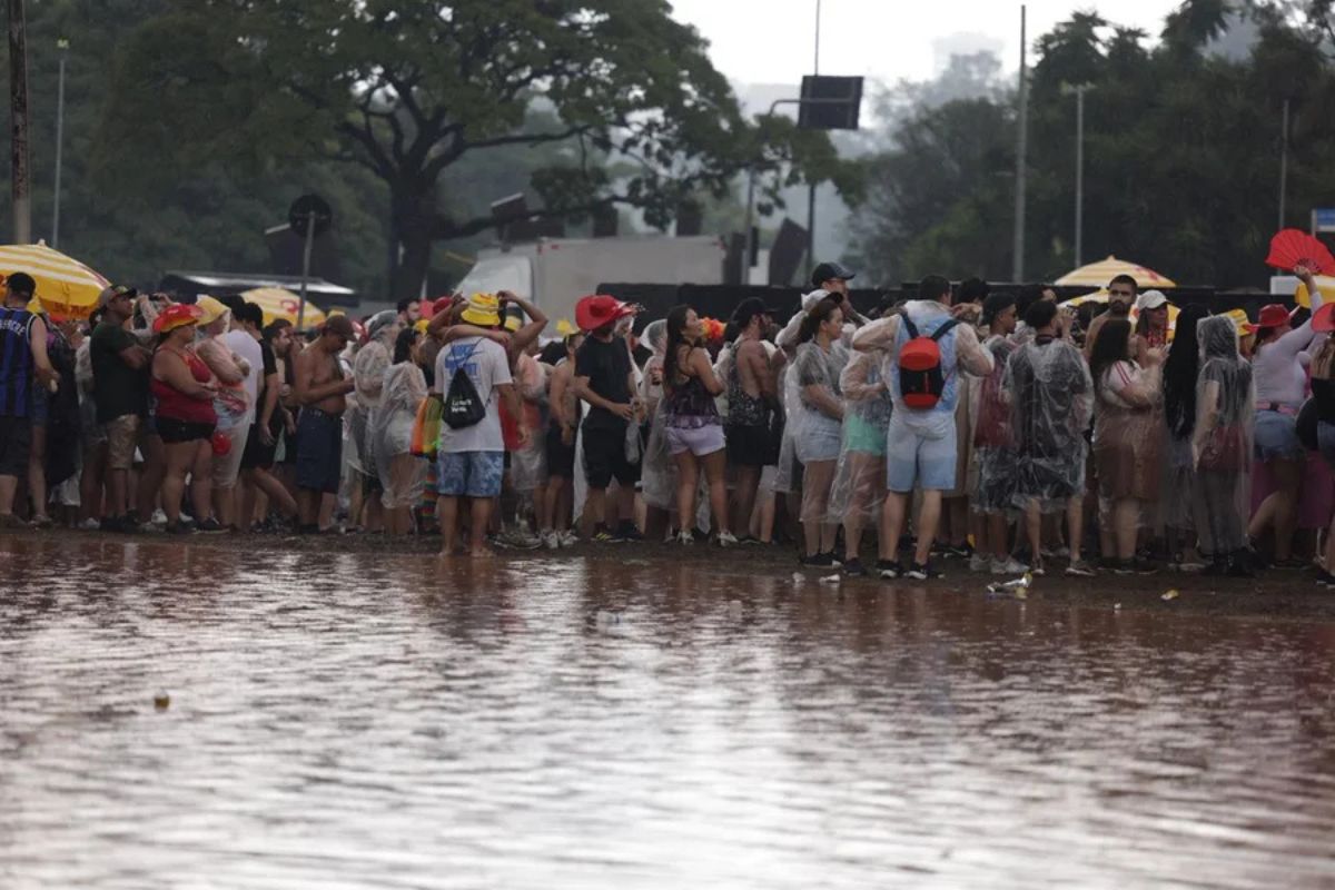 Sábado pós-Carnaval tem previsão de chuva em SP. Veja a previsão