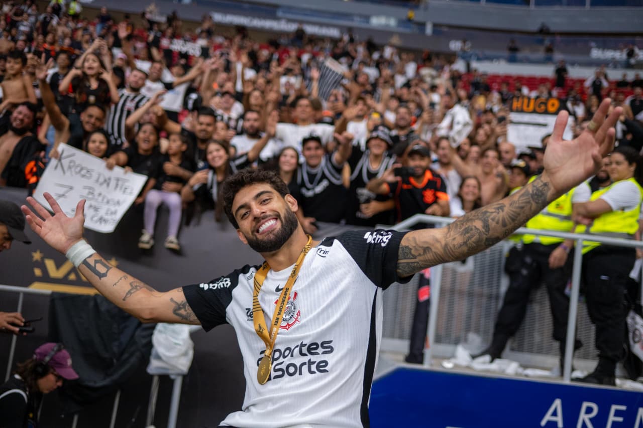 Corintianos se rendem a Yuri Alberto e vão à loucura nas redes; veja